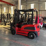 Forklift elettriku ta '1.5 Ton